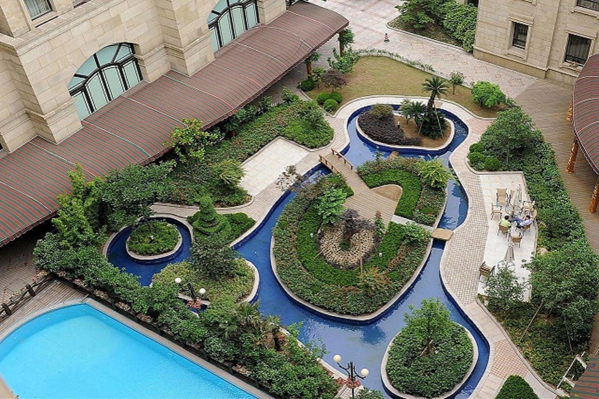 Grand Madison Shanghai Jinqiao Esterno foto